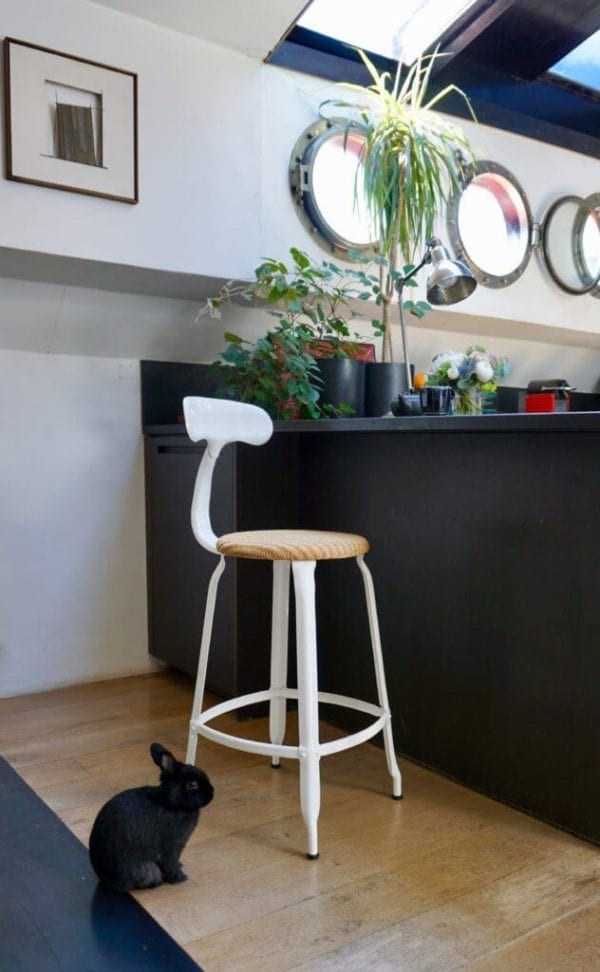 Nicolle's Loom and Metal Kitchen Stool Chair, measuring 65-cm in height, in a glossy white finish.