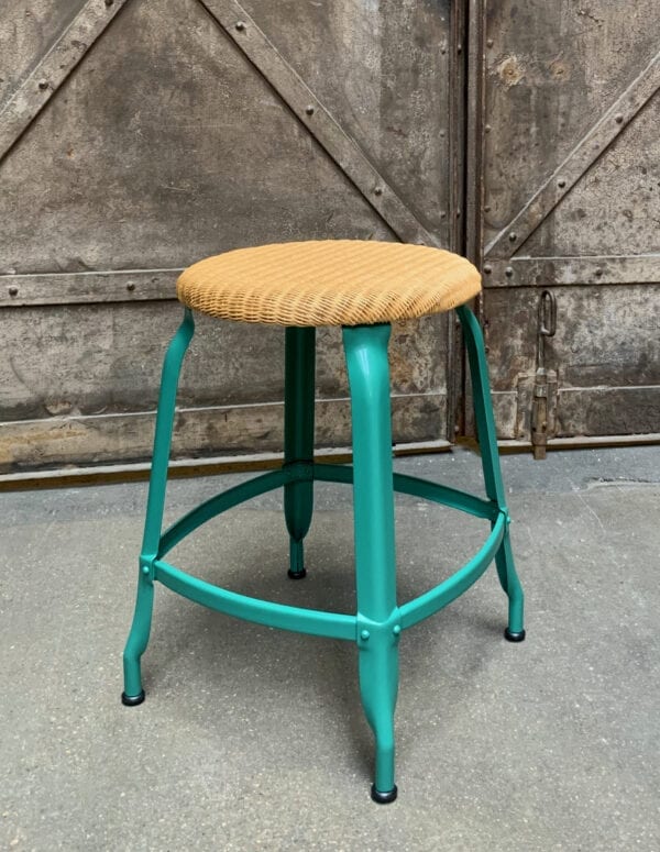 metal 18 inch stool